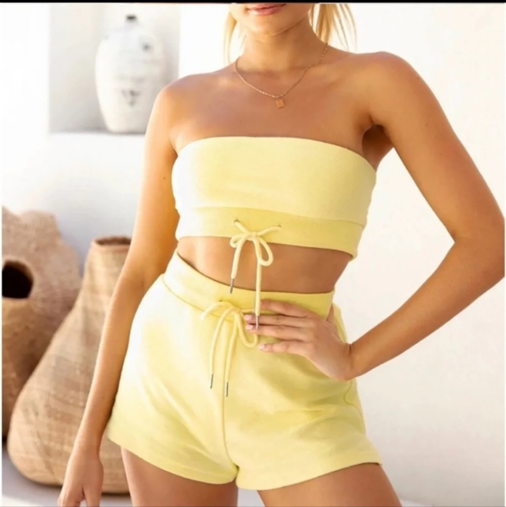 Boutique Yellow Jogger Shorts set